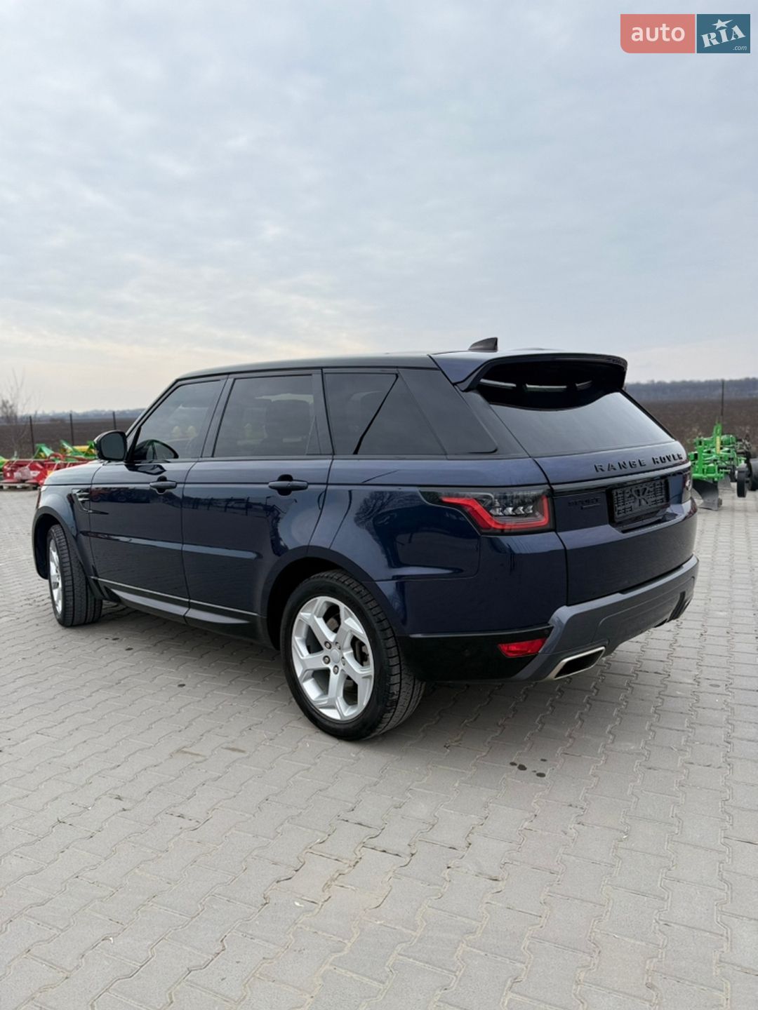 Land Rover Range Rover Sport 2019 VIN SALWR2RV6KA417946 фото оголошення 10 з 40