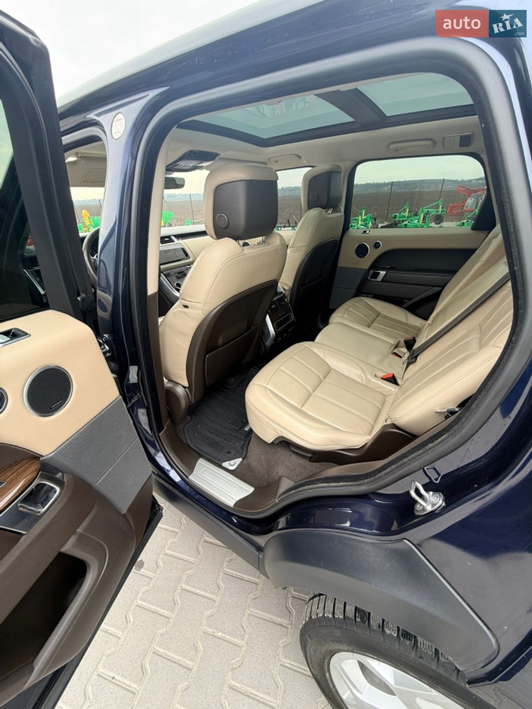 Land Rover Range Rover Sport 2019 VIN SALWR2RV6KA417946 фото оголошення 19 з 40