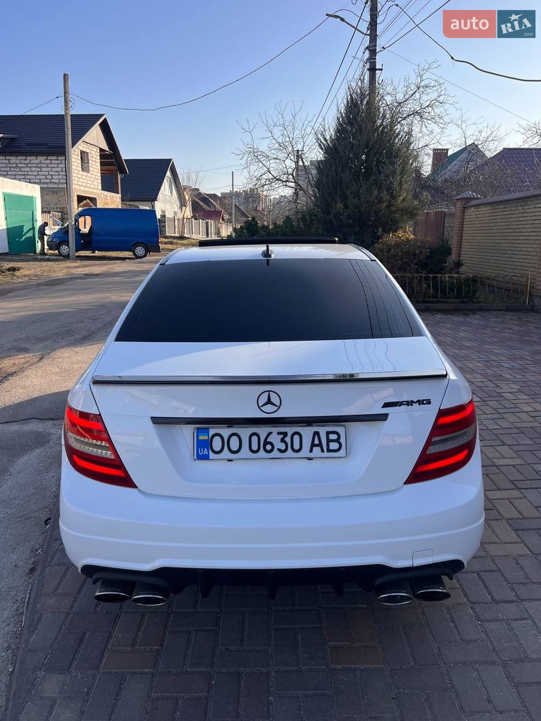 Mercedes-Benz C-Class 2013 VIN WDDGF8AB7DR283287 фото оголошення 3 з 9