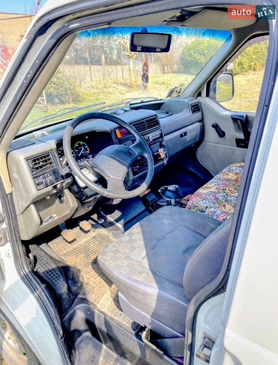 Volkswagen Transporter 1994 VIN WV2ZZZ70ZRH133446 фото оголошення 7 з 14
