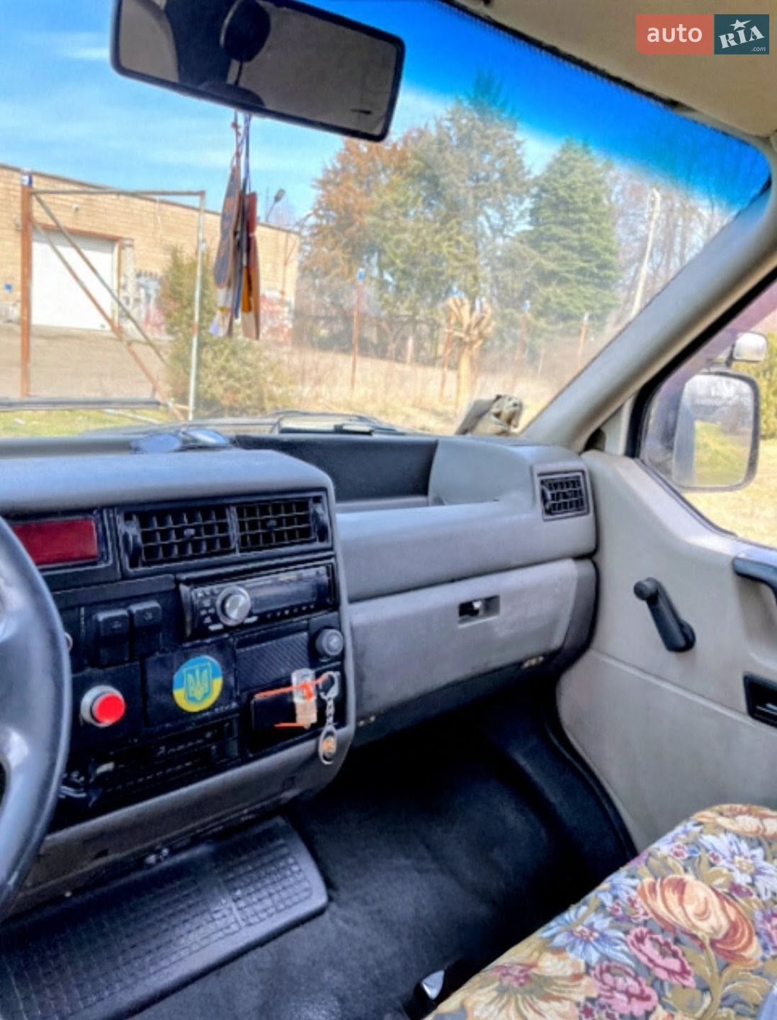 Volkswagen Transporter 1994 VIN WV2ZZZ70ZRH133446 фото оголошення 9 з 14