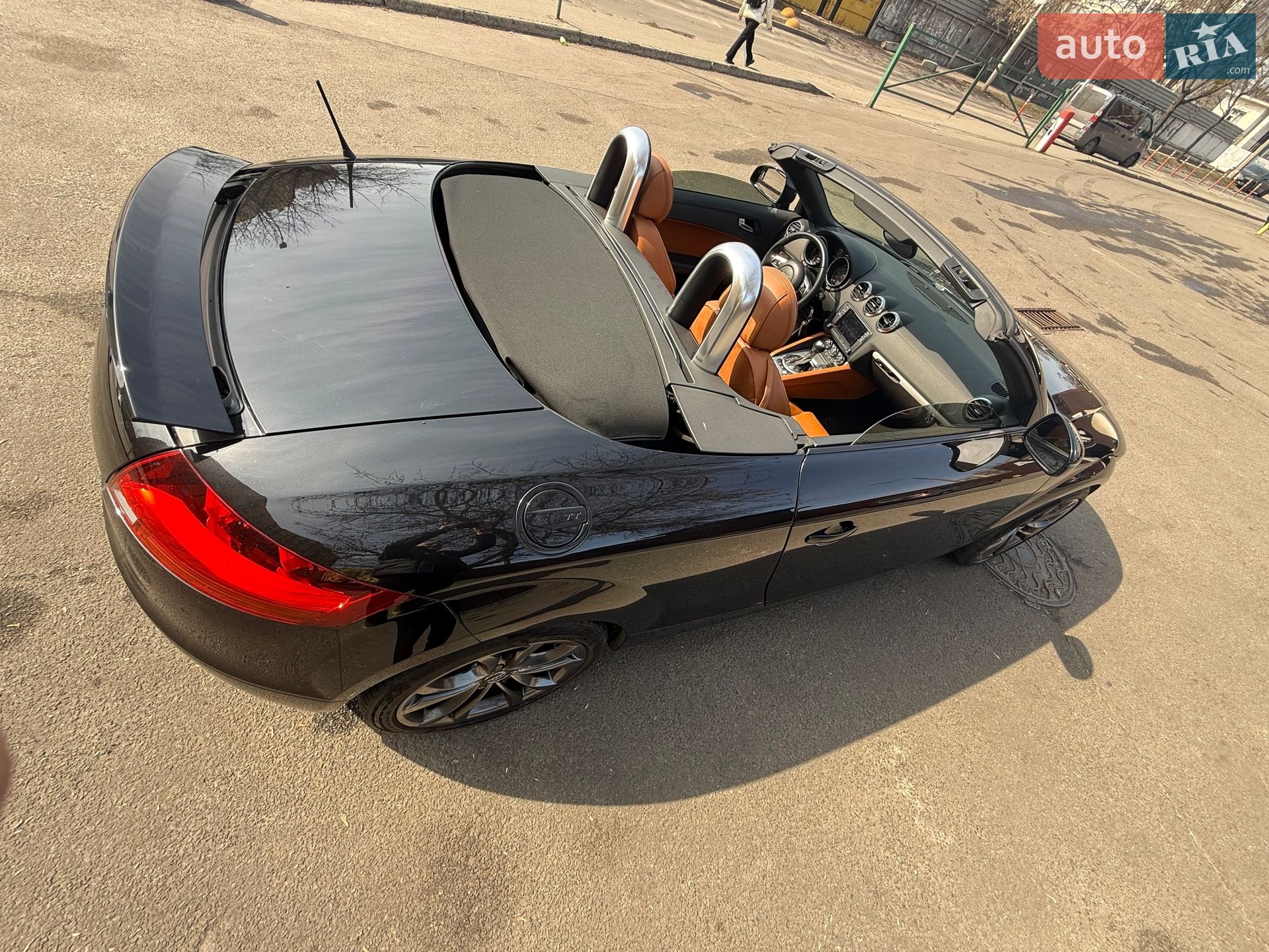 Audi TT 2008 VIN TRUZZZ8J891002266 фото оголошення 4 з 19