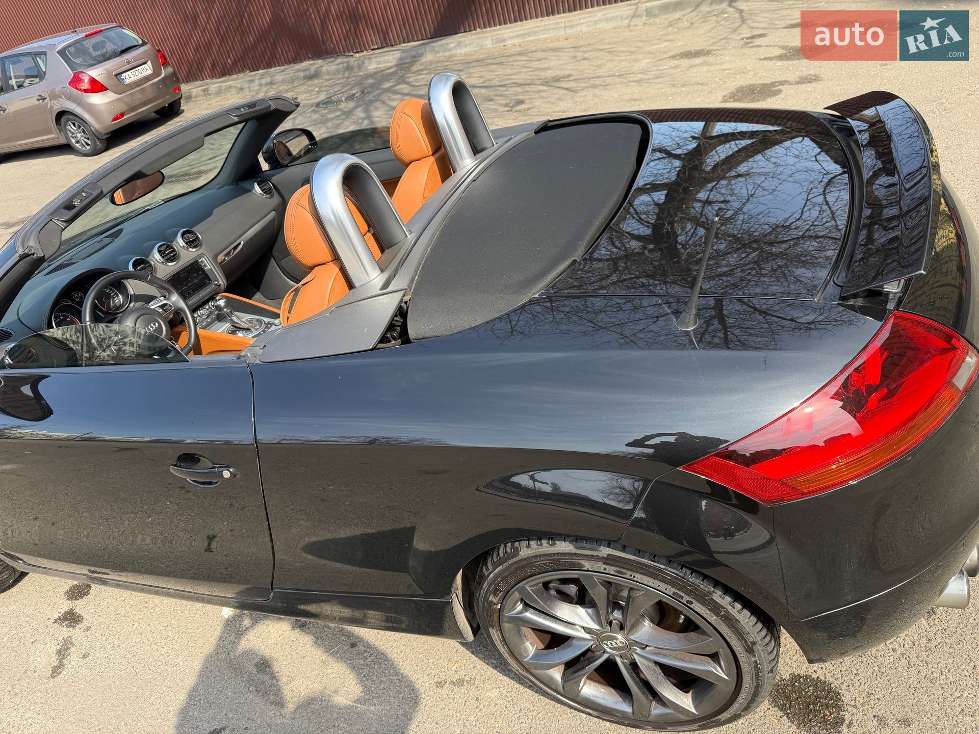 Audi TT 2008 VIN TRUZZZ8J891002266 фото оголошення 9 з 19