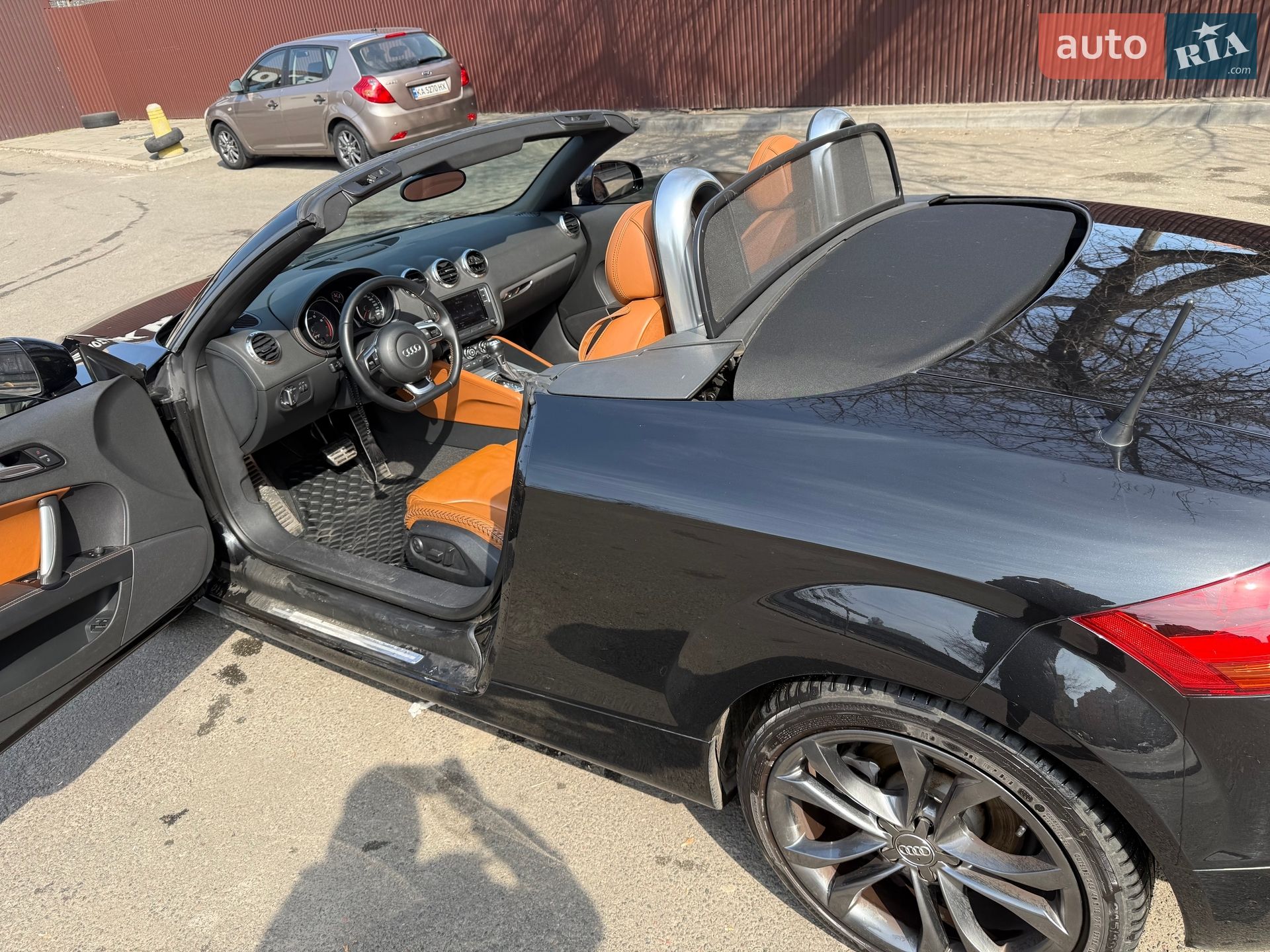 Audi TT 2008 VIN TRUZZZ8J891002266 фото оголошення 11 з 19