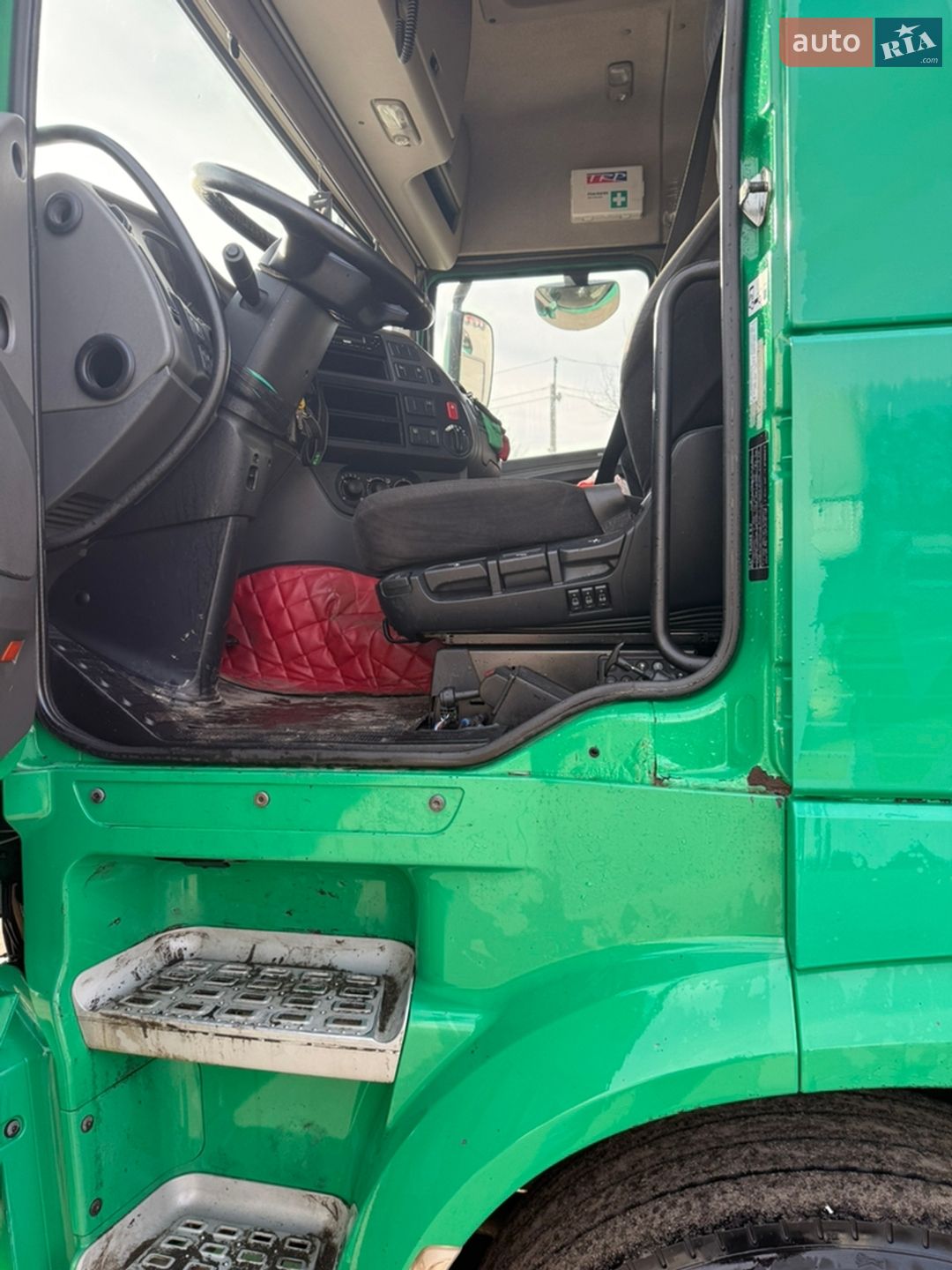 DAF XF 2015 VIN XLRTEH4300G061708 фото оголошення 2 з 12