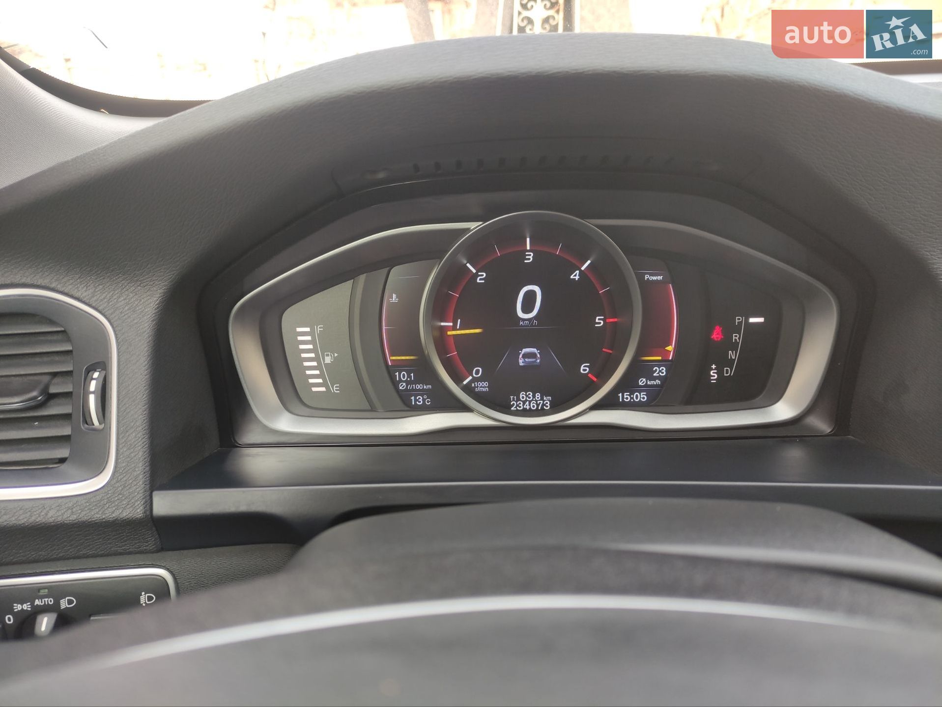 Volvo V60 2016 VIN YV1FW78C0G1322078 фото оголошення 31 з 38