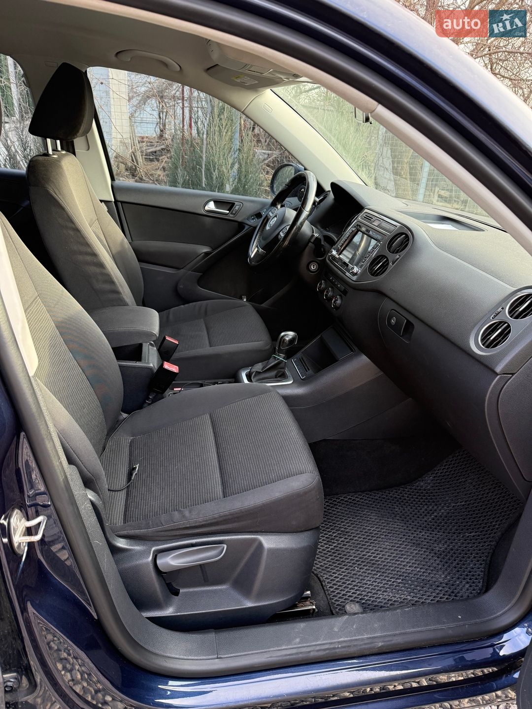 Volkswagen Tiguan 2012 VIN WVGAV7AX6DW538470 фото оголошення 2 з 4