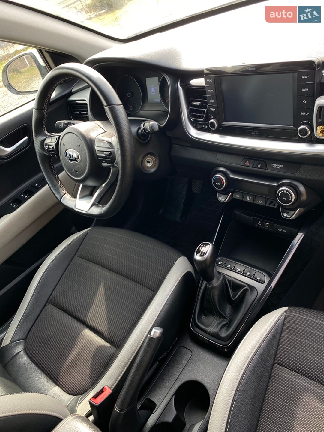 Kia Stonic 2019 VIN KNADC816AL6370927 фото оголошення 54 з 123