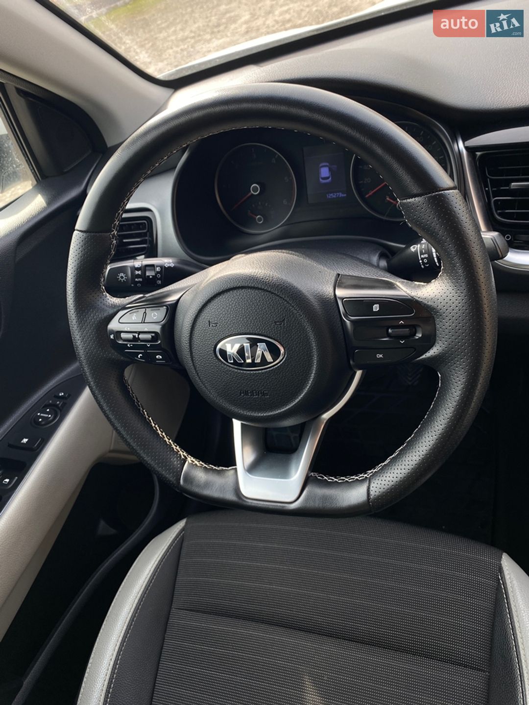 Kia Stonic 2019 VIN KNADC816AL6370927 фото оголошення 57 з 123