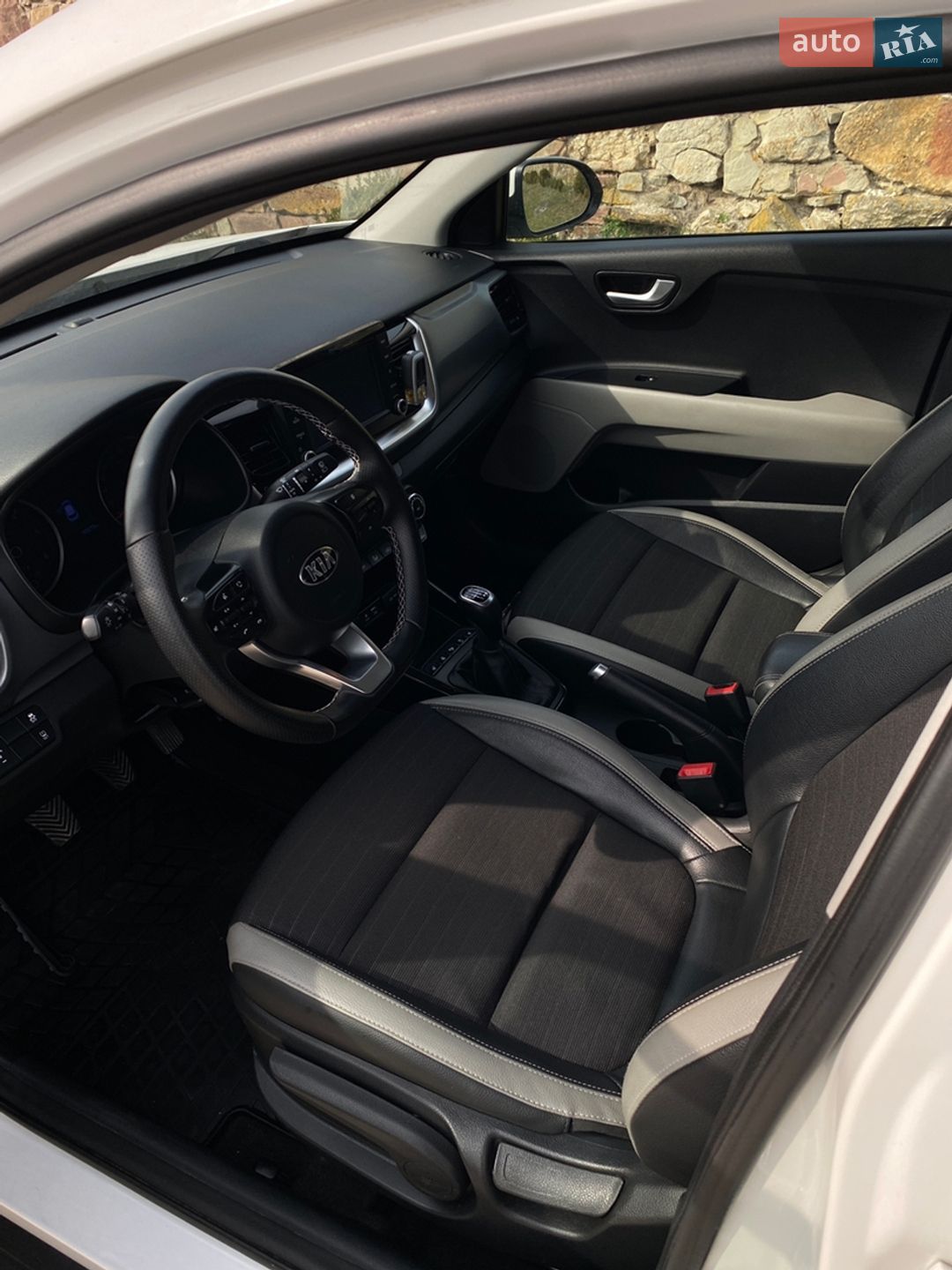 Kia Stonic 2019 VIN KNADC816AL6370927 фото оголошення 68 з 123