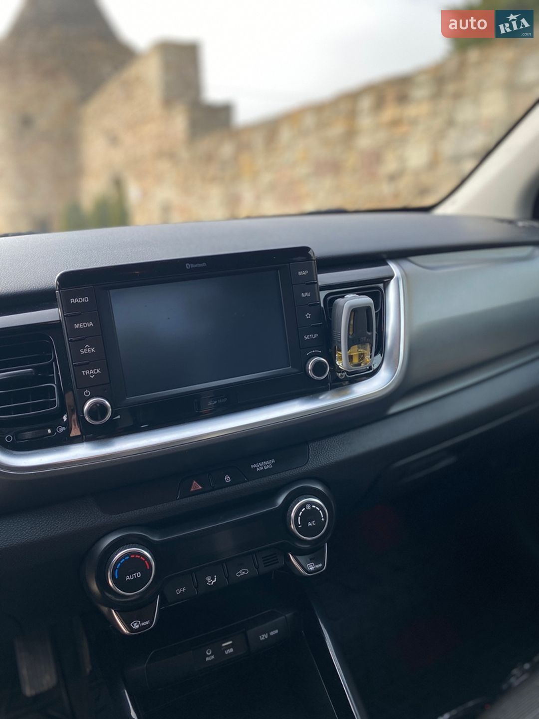 Kia Stonic 2019 VIN KNADC816AL6370927 фото оголошення 78 з 123