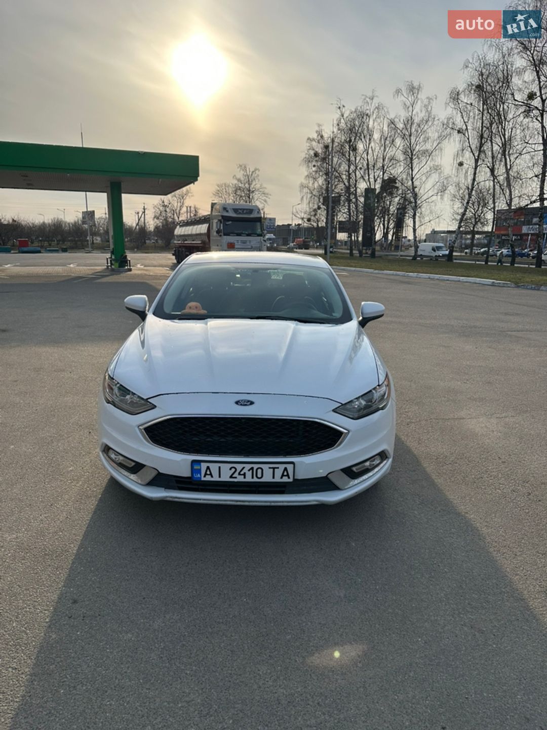 Ford Fusion 2017 VIN 3FA6P0H78HR302855 фото оголошення 6 з 38