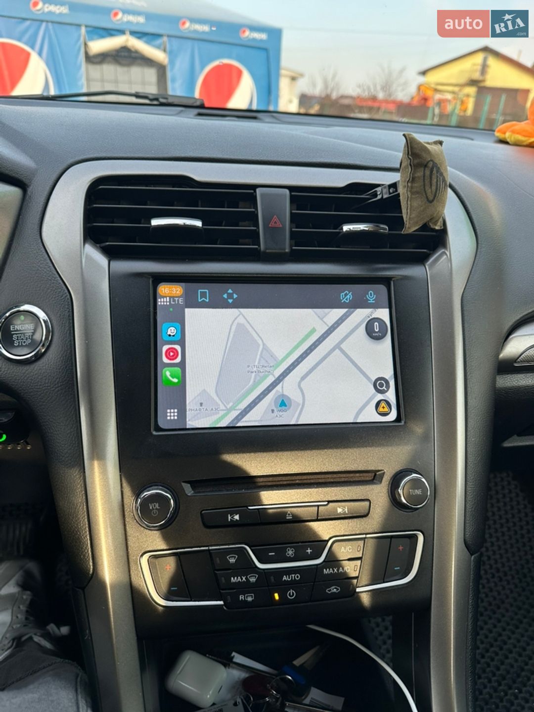 Ford Fusion 2017 VIN 3FA6P0H78HR302855 фото оголошення 26 з 38