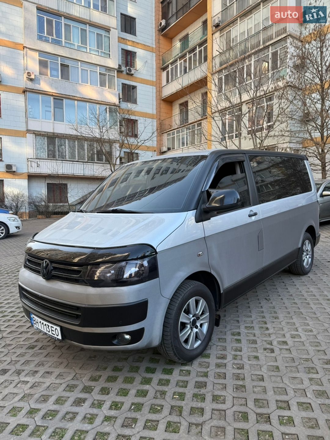 Volkswagen Multivan 2010 VIN WV2ZZZ7HZAH268584 фото оголошення 2 з 19