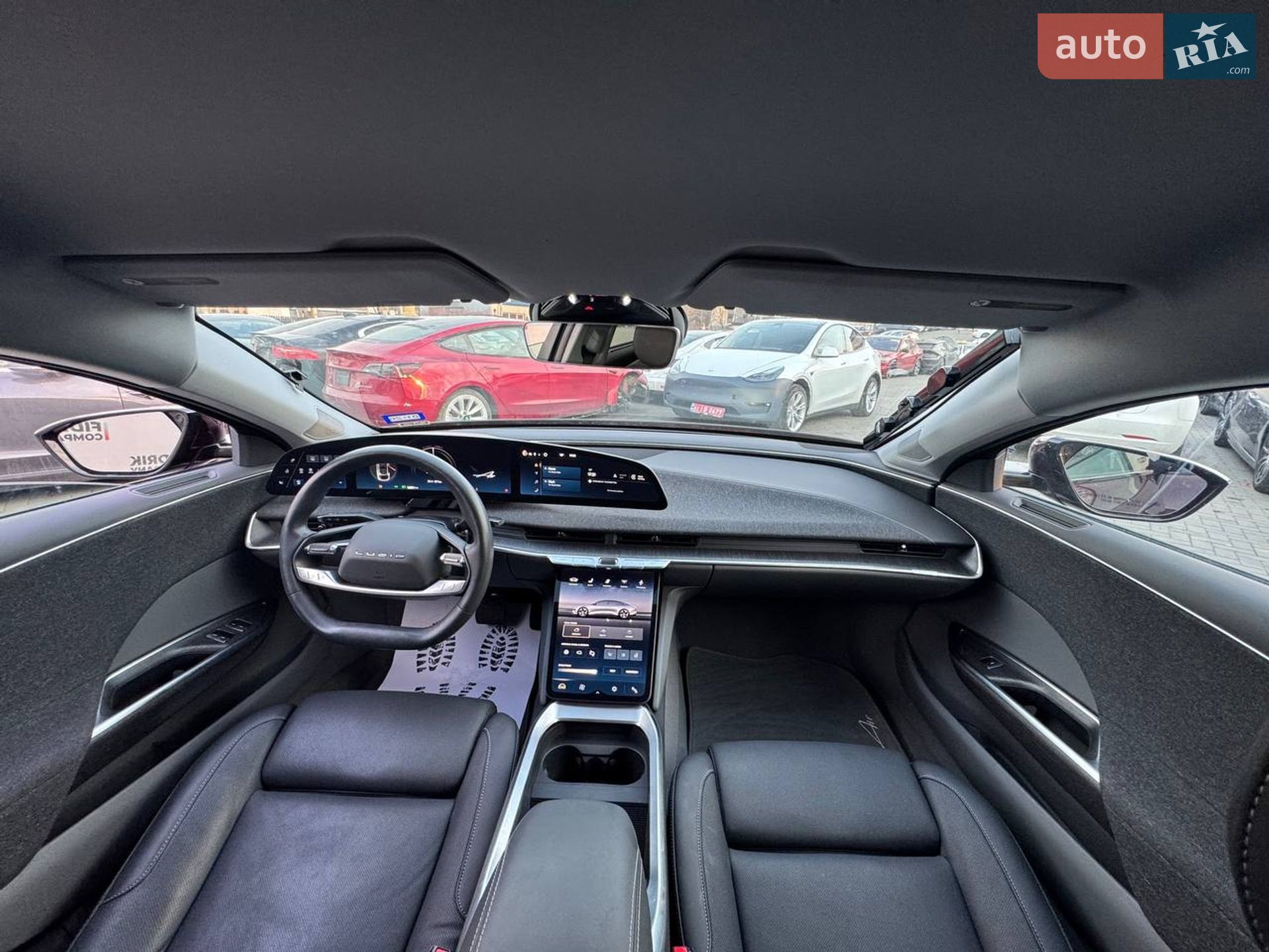 Lucid Air 2024 VIN 50EA1PGA5SA009214 фото оголошення 12 з 35