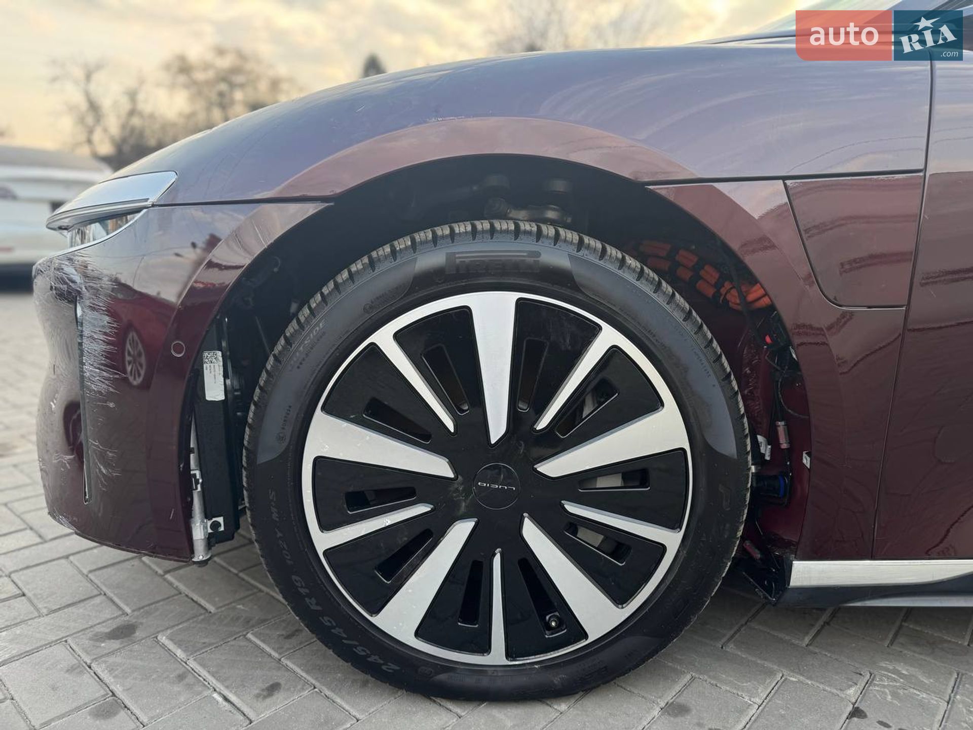 Lucid Air 2024 VIN 50EA1PGA5SA009214 фото оголошення 23 з 35