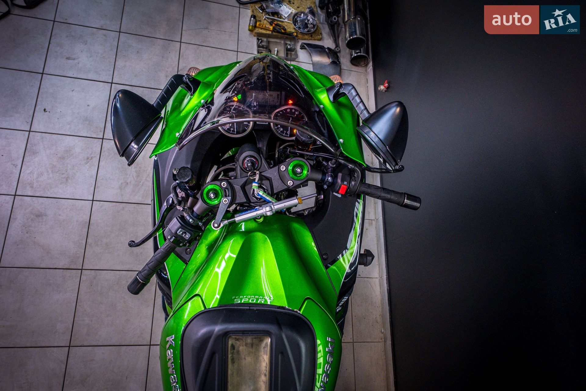 Kawasaki ZZR 1400 2016 VIN JKBZXT40HJA001263 фото оголошення 13 з 28
