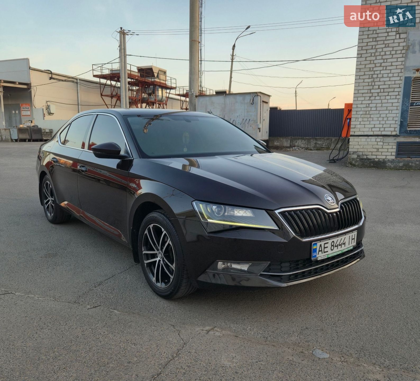 Skoda Superb 2016 VIN TMBAL4NPXGB300250 фото оголошення 16 з 29