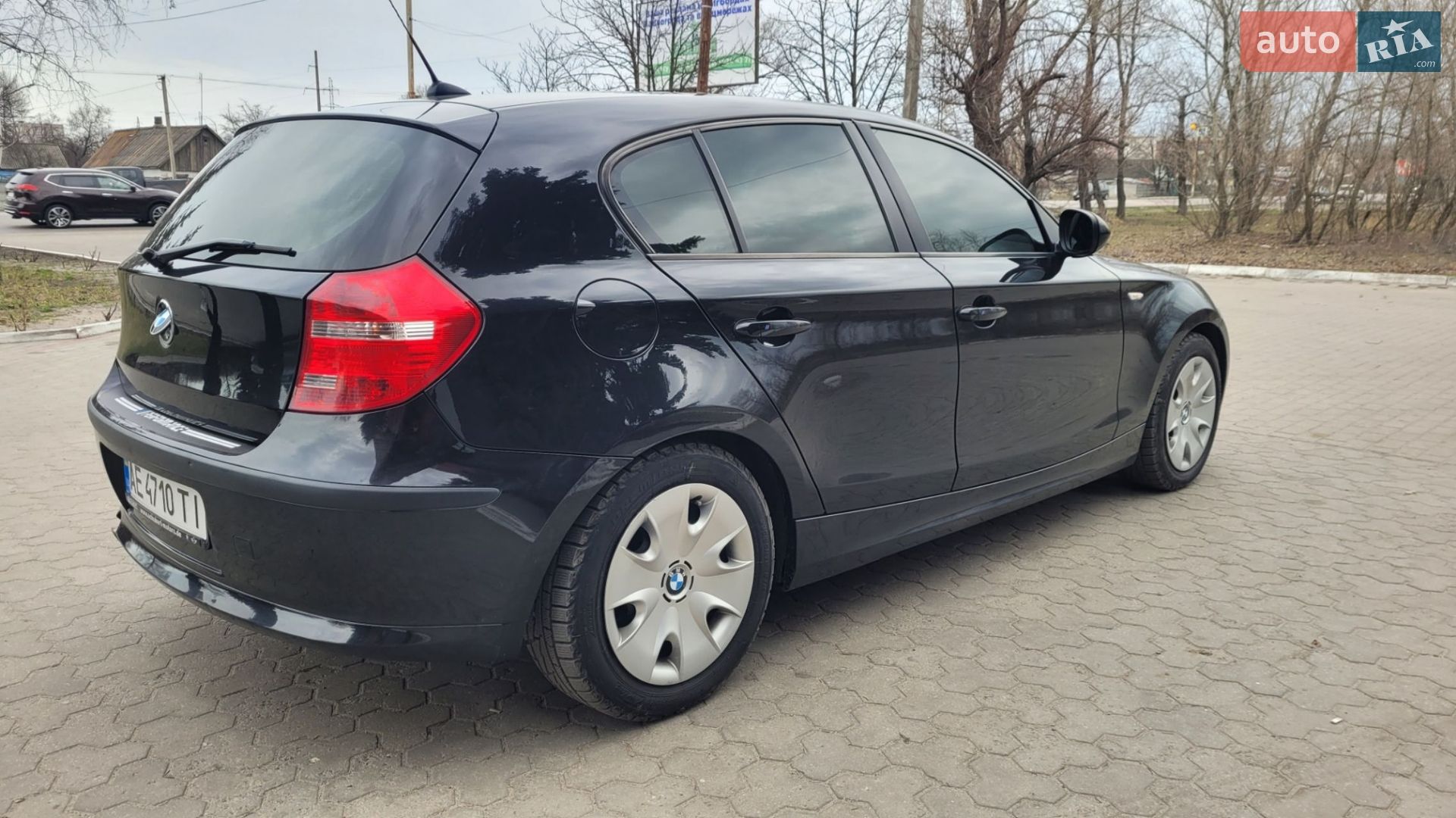 BMW 1 Series 2009 VIN WBAUH31070E406383 фото оголошення 2 з 12