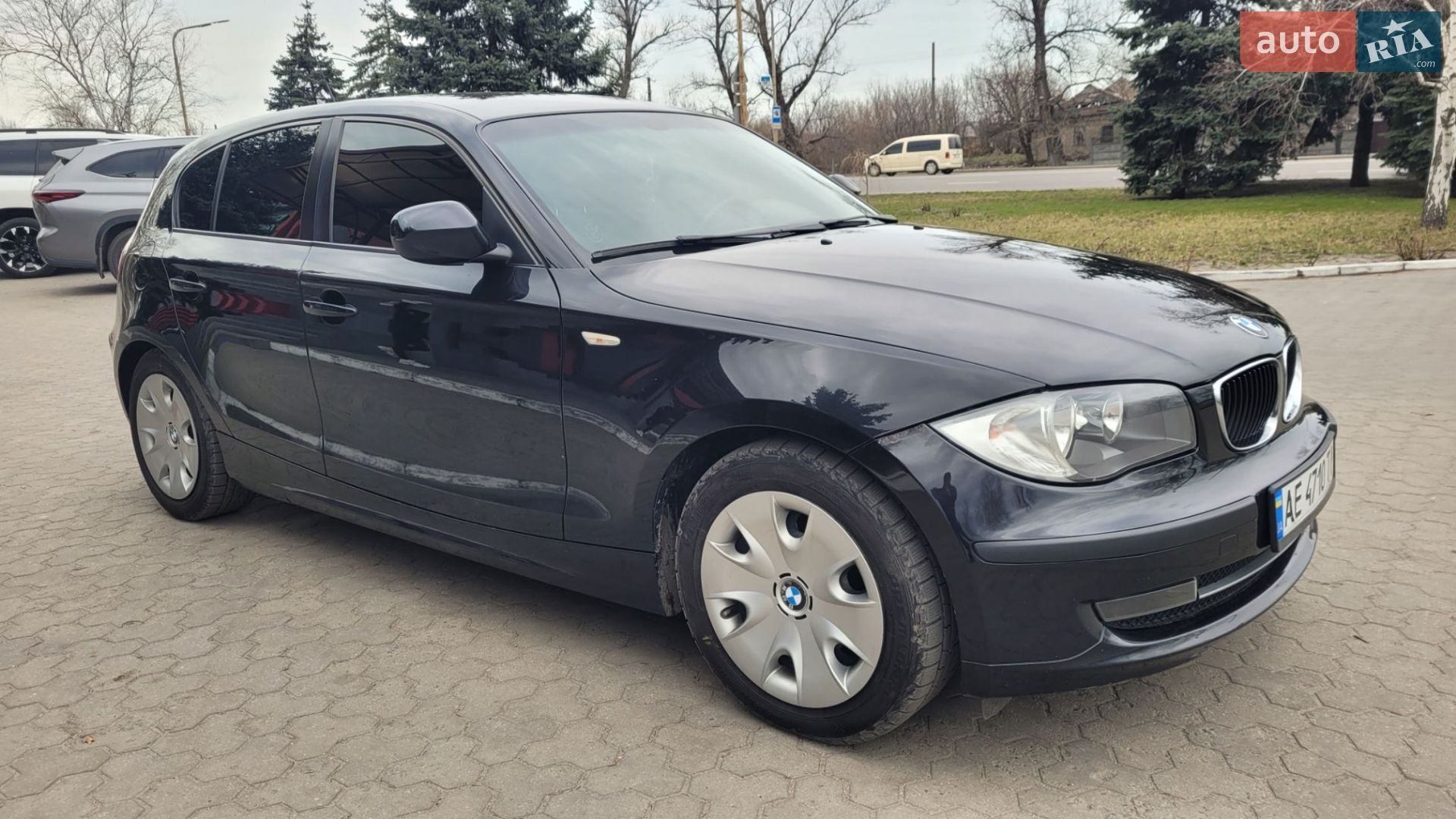BMW 1 Series 2009 VIN WBAUH31070E406383 фото оголошення 9 з 12