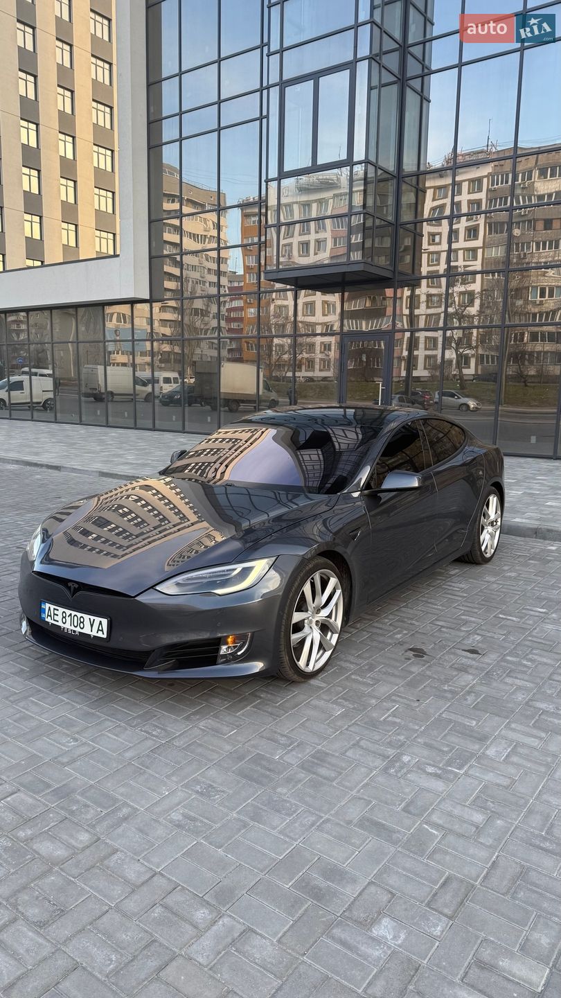 Tesla Model S 2017 VIN 5YJSA1E29HF232292 фото оголошення 7 з 18