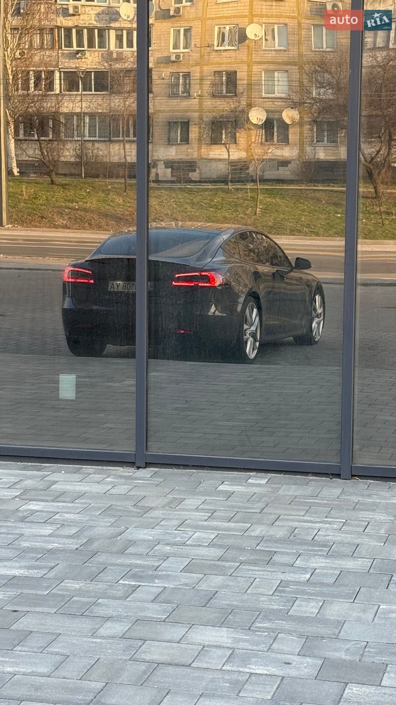 Tesla Model S 2017 VIN 5YJSA1E29HF232292 фото оголошення 18 з 18