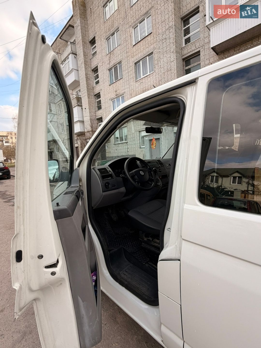 Volkswagen Transporter 2007 VIN WV1ZZZ7HZ7H020441 фото оголошення 15 з 18