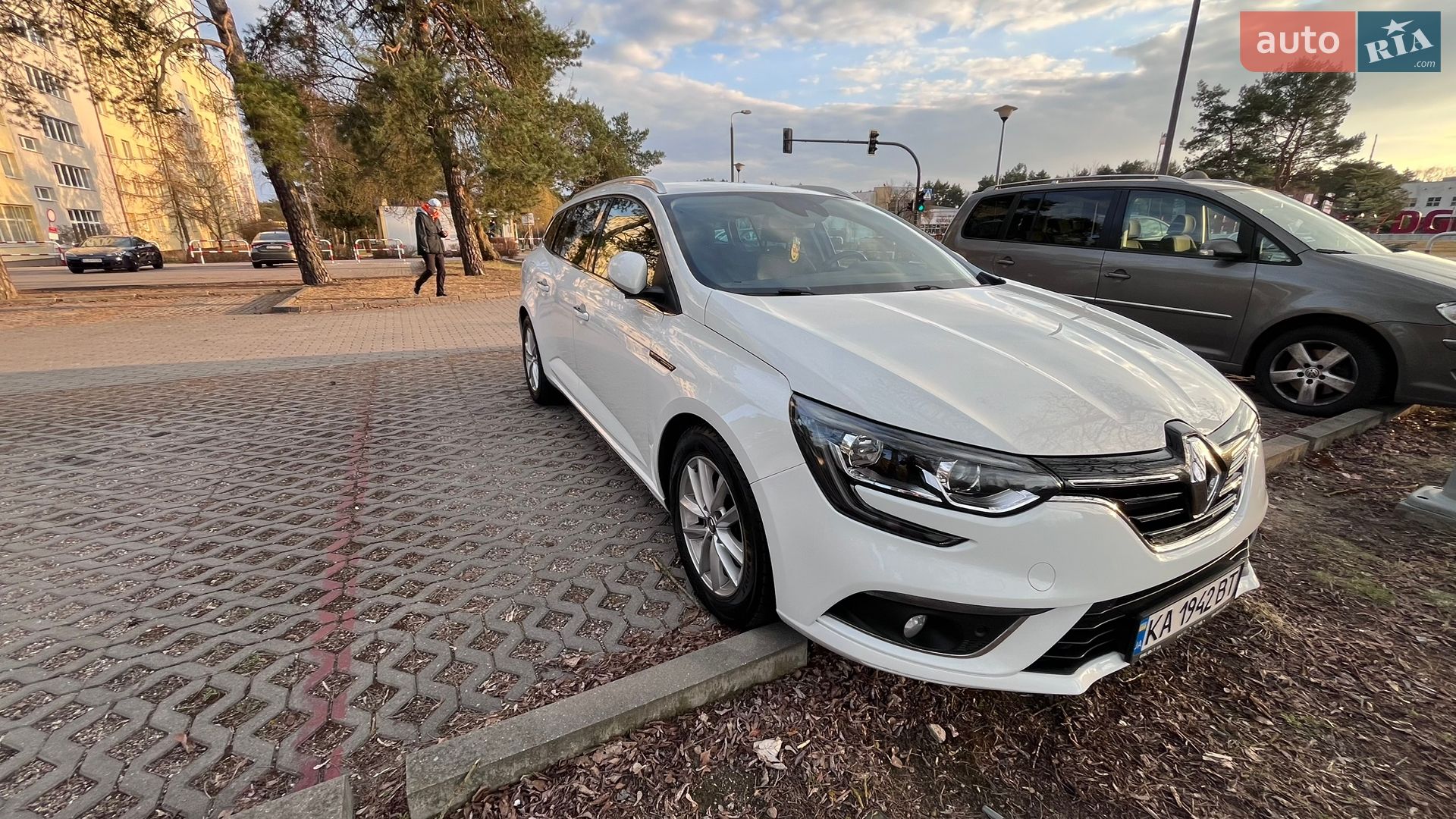 Renault Megane 2017 VIN VF1RFB00159789990 фото оголошення 12 з 19