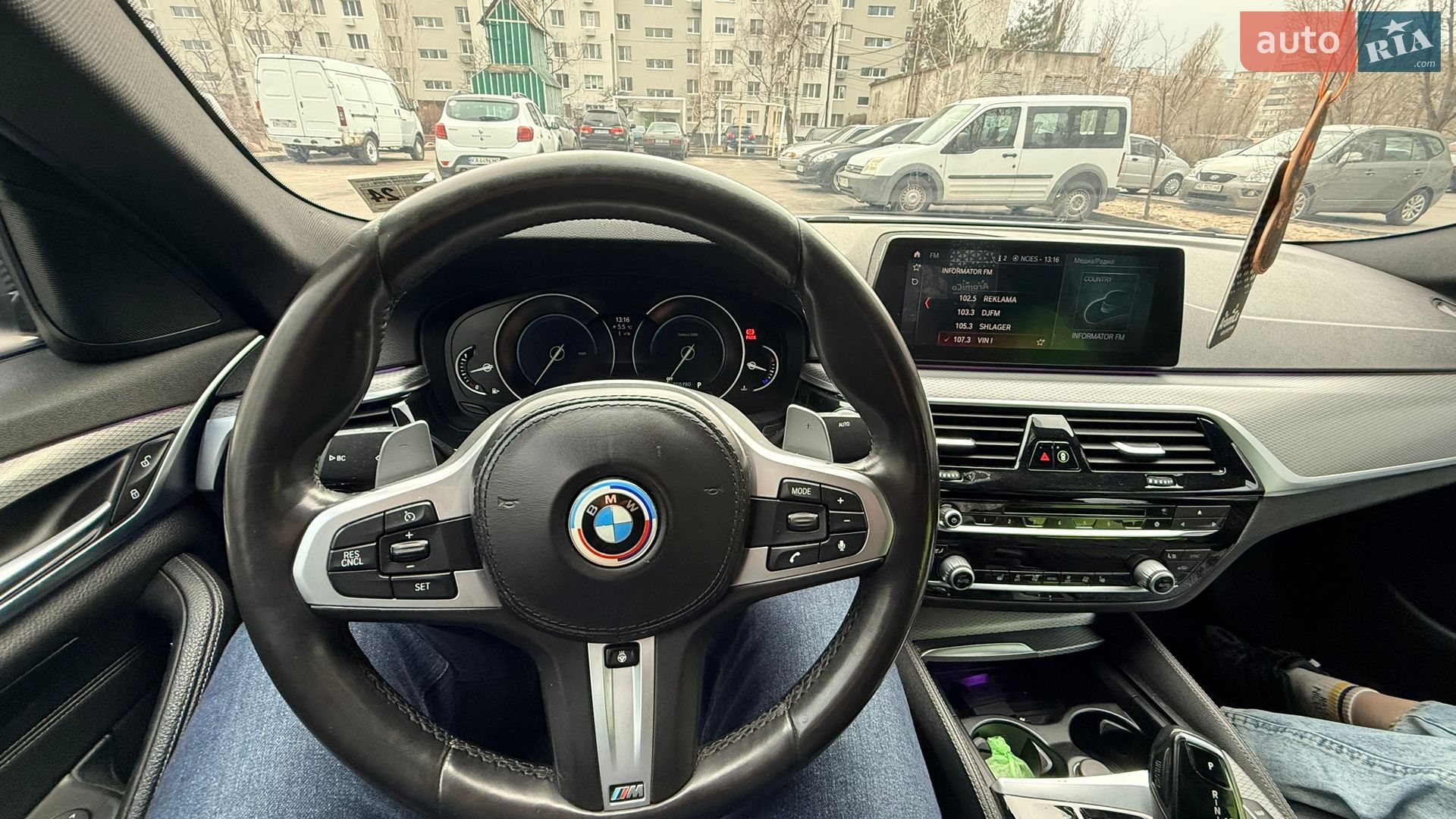 BMW 5 Series 2019 VIN WBAJE7C58KWW37088 фото оголошення 15 з 21