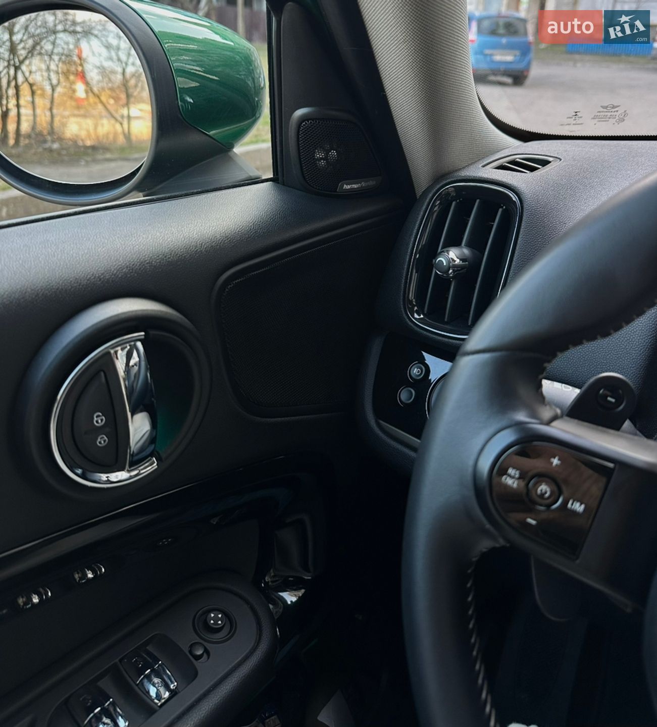 Mini Countryman 2022 VIN WMZ83BR02P3P52977 фото оголошення 27 з 29
