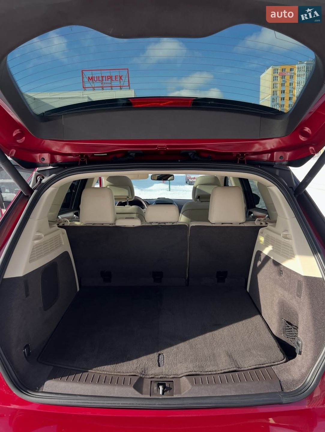 Lincoln MKC 2016 VIN 5LMCJ3D99GUJ27118 фото оголошення 10 з 14