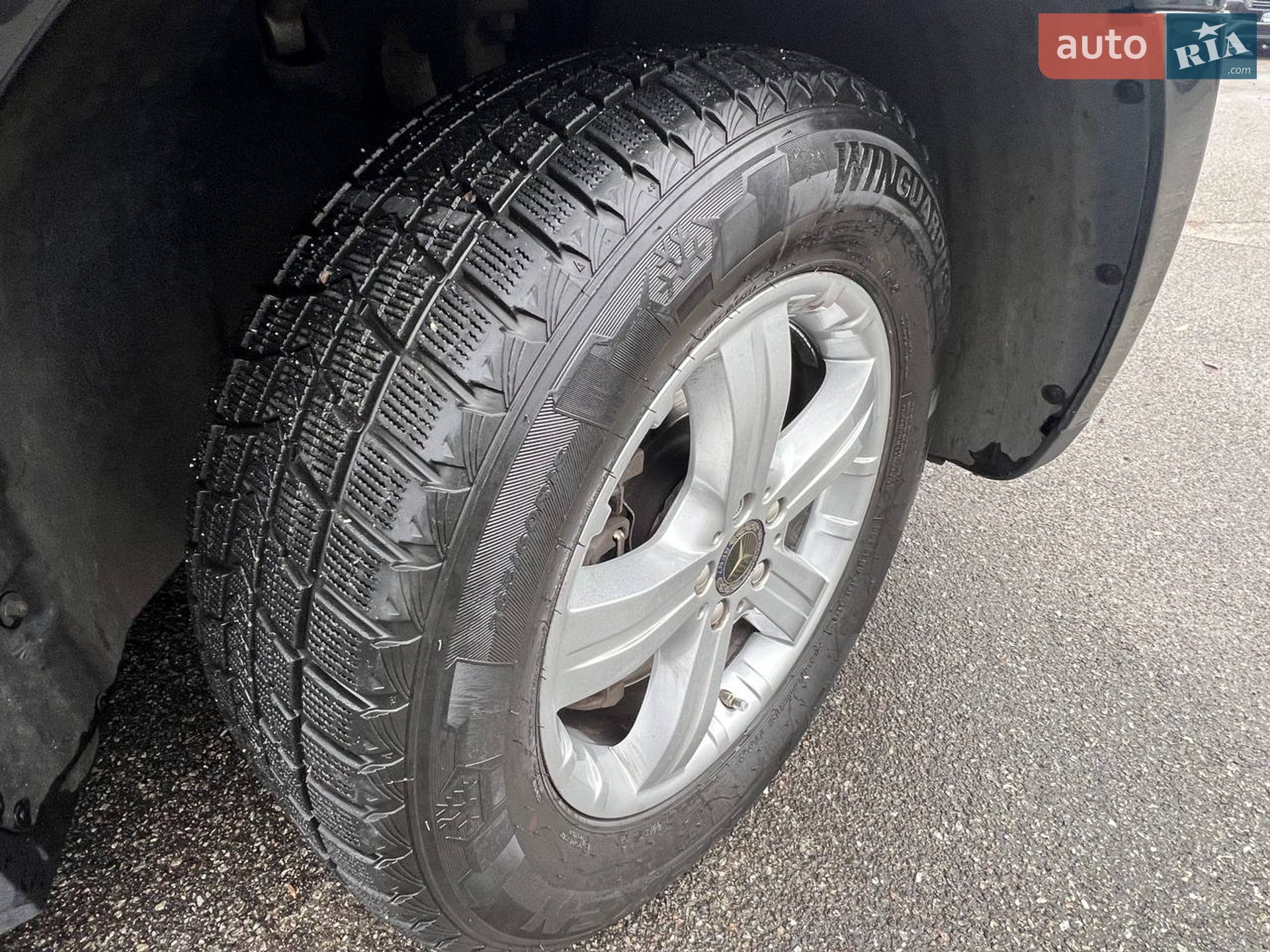 Mercedes-Benz GL-Class 2007 VIN 4JGBF71E27A245795 фото оголошення 9 з 14