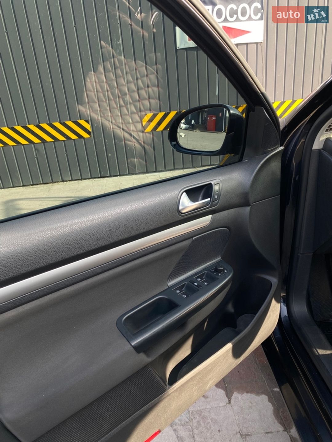 Volkswagen Golf 2011 VIN WVWZZZ1KZBM660213 фото оголошення 34 з 55
