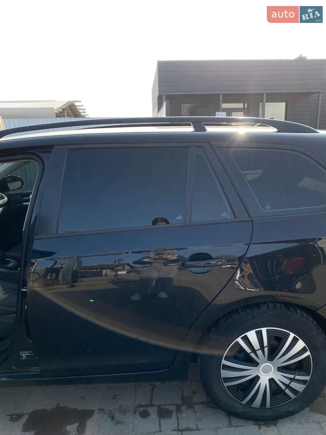 Volkswagen Golf 2011 VIN WVWZZZ1KZBM660213 фото оголошення 11 з 55