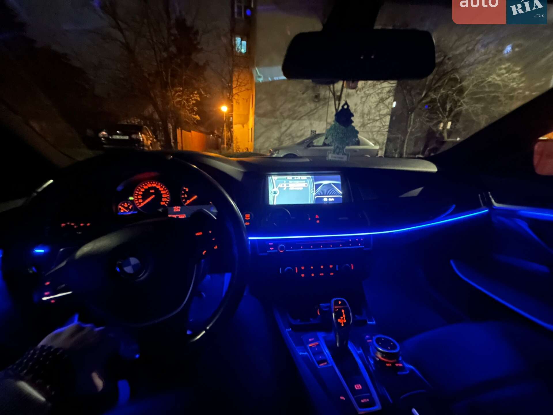 BMW 5 Series 2011 VIN WBAXG11010DW28640 фото оголошення 12 з 12