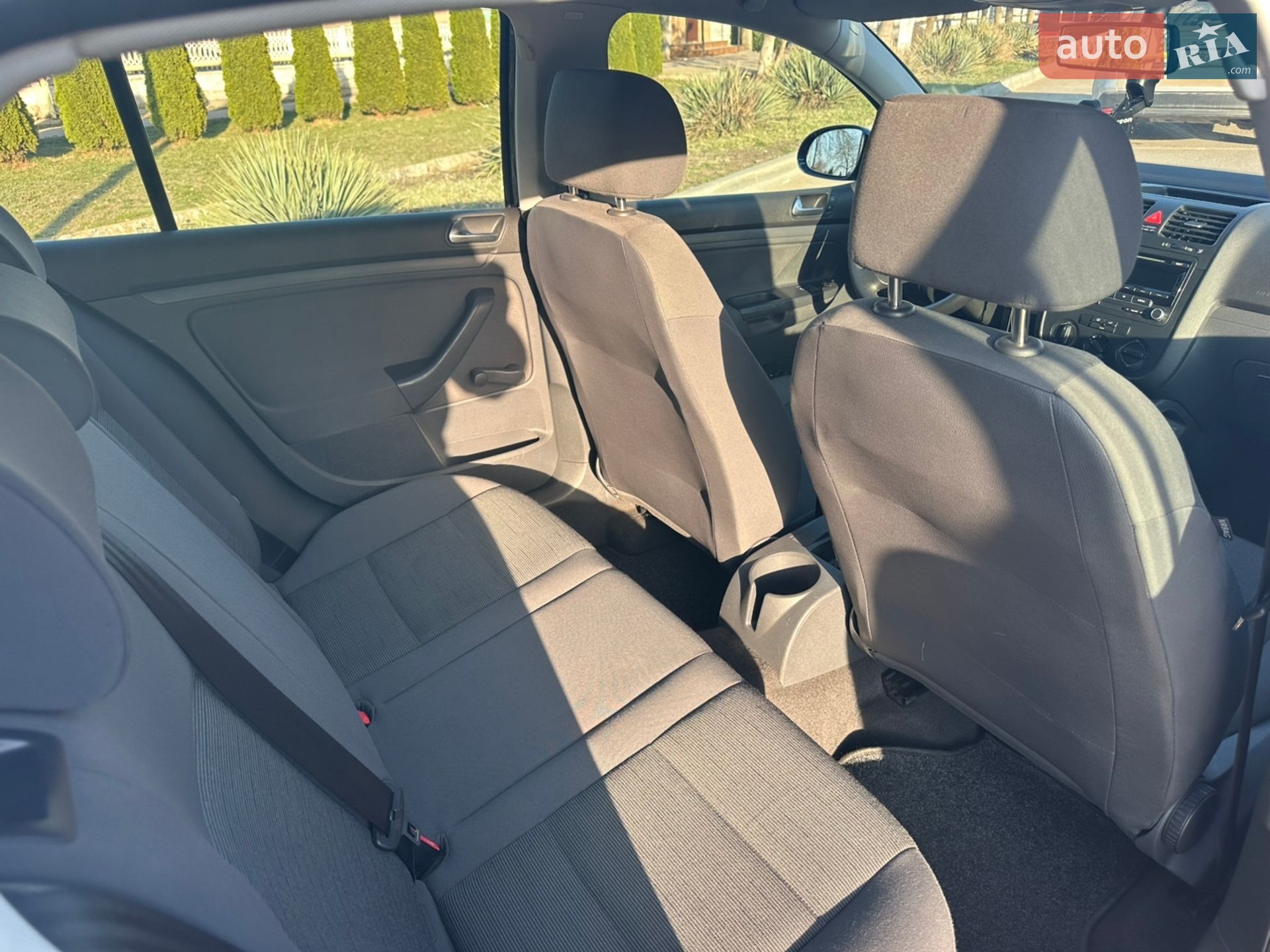 Volkswagen Golf 2005 VIN WVWZZZ1KZ6B000879 фото оголошення 10 з 35