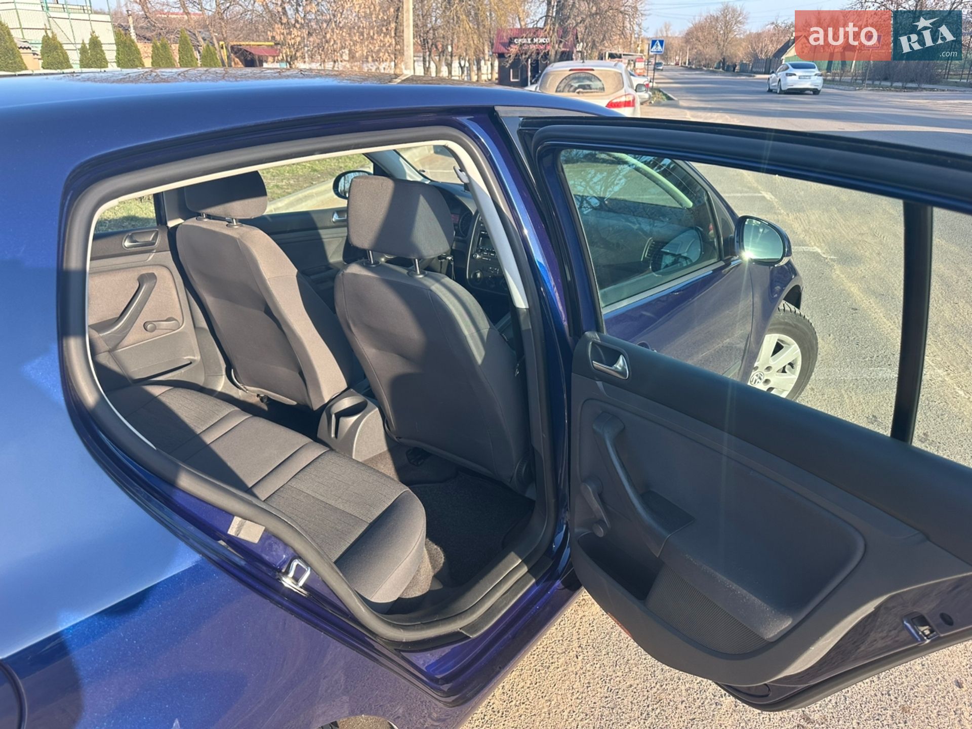 Volkswagen Golf 2005 VIN WVWZZZ1KZ6B000879 фото оголошення 11 з 35