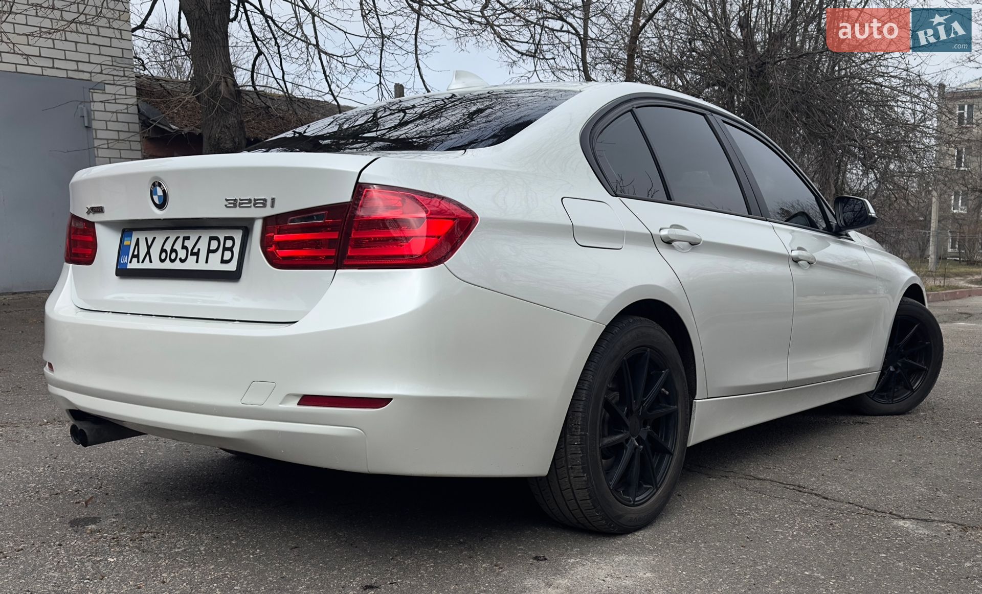 BMW 3 Series 2012 VIN WBA3B3C5XDF539645 фото оголошення 5 з 18
