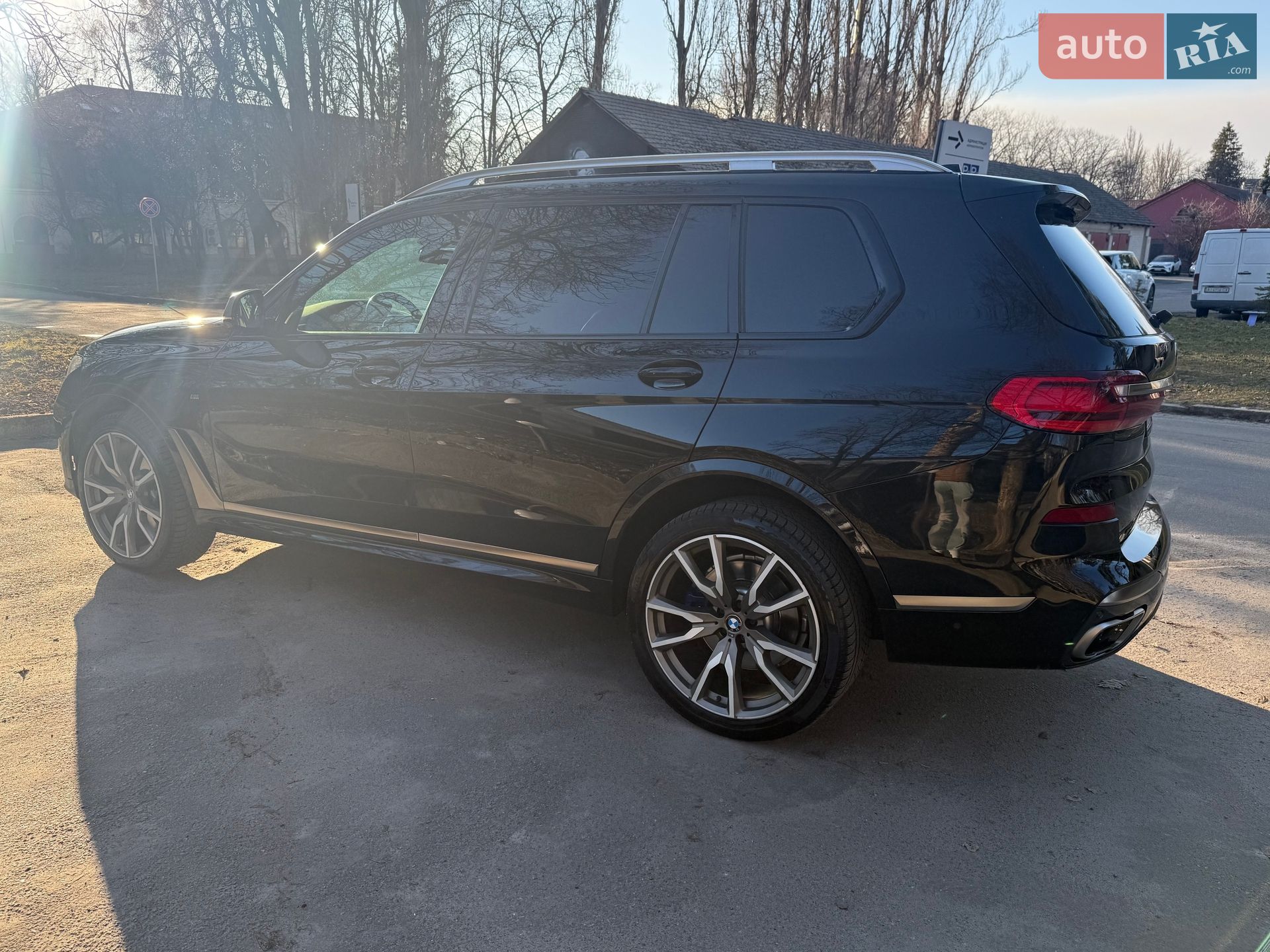 BMW X7 2019 VIN WBACW010609A30688 фото оголошення 18 з 66