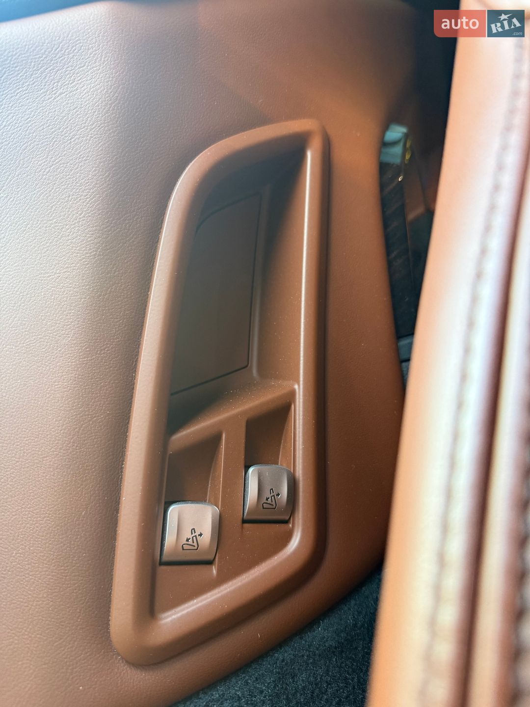 BMW X7 2019 VIN WBACW010609A30688 фото оголошення 38 з 66