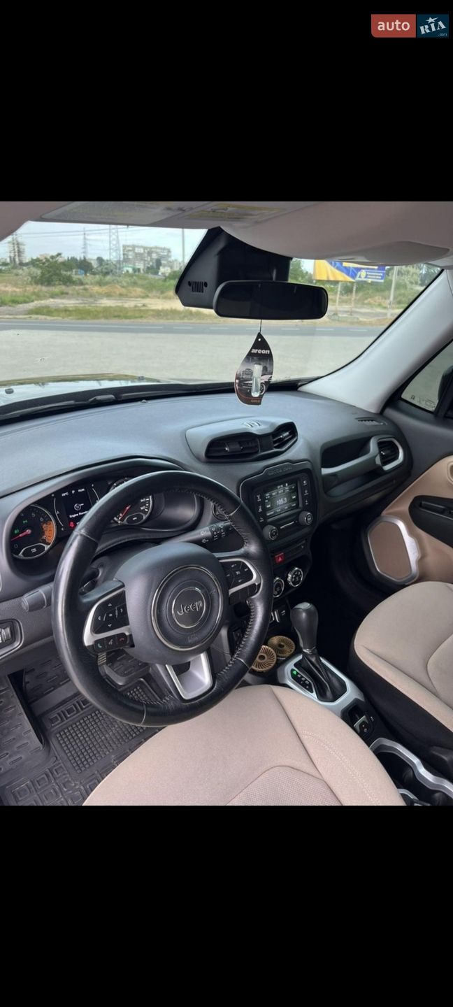 Jeep Renegade 2015 VIN ZACCJABT0FPB61691 фото оголошення 2 з 28