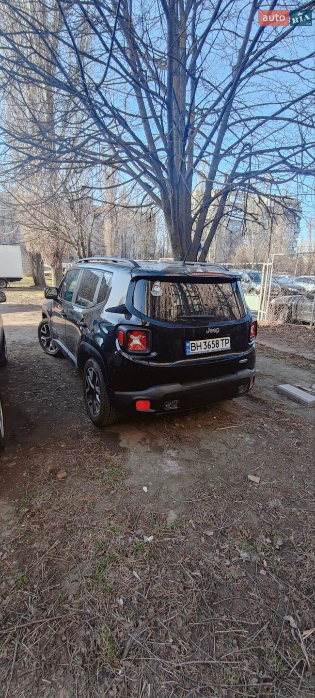 Jeep Renegade 2015 VIN ZACCJABT0FPB61691 фото оголошення 3 з 28