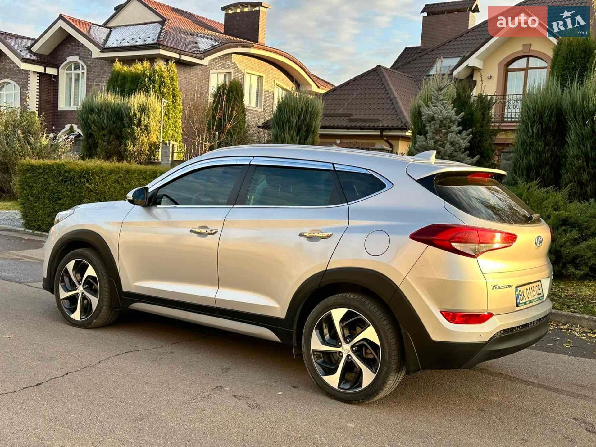 Hyundai Tucson 2018 VIN TMAJ381ADJJ696366 фото оголошення 7 з 15