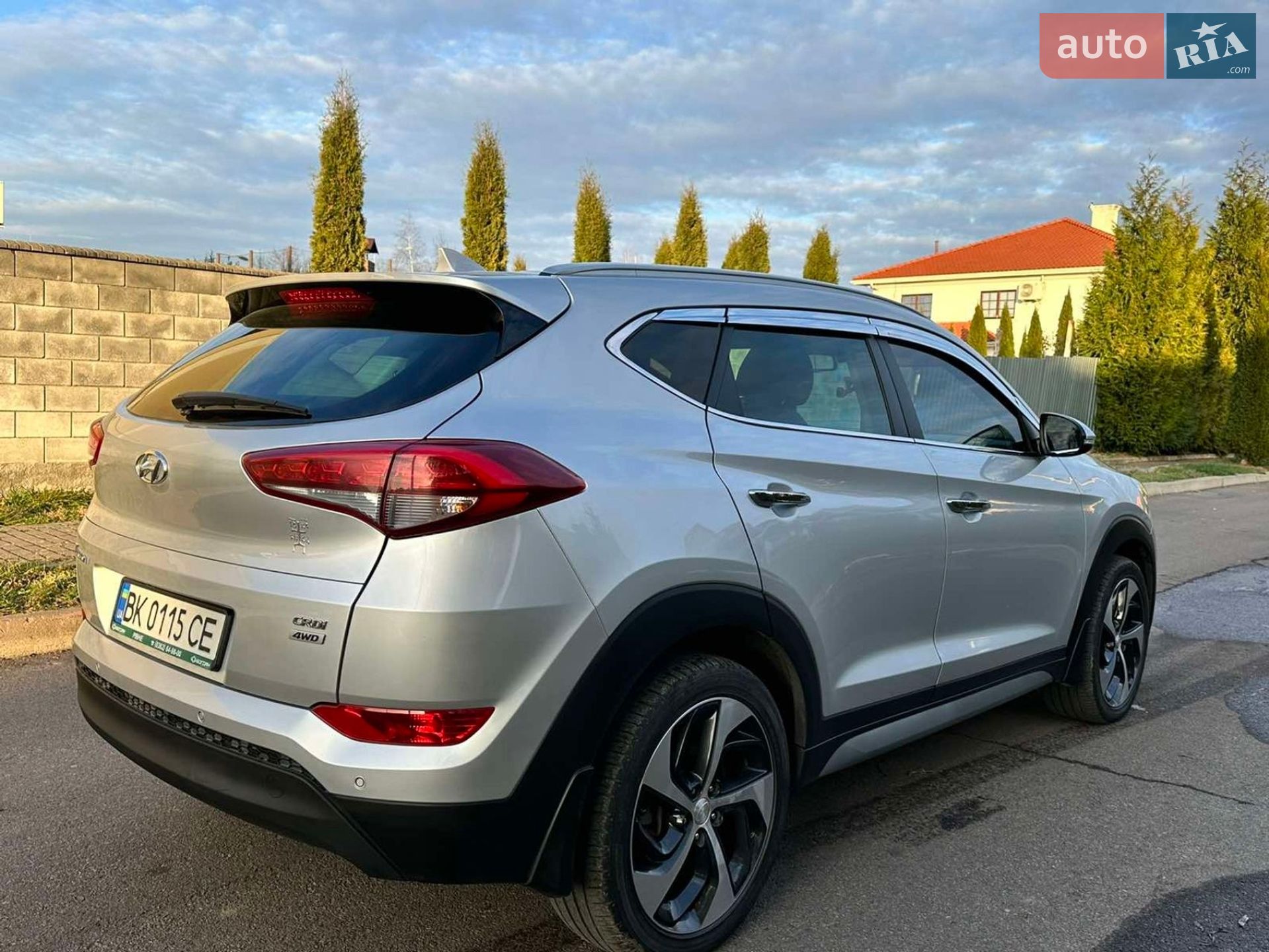 Hyundai Tucson 2018 VIN TMAJ381ADJJ696366 фото оголошення 12 з 15