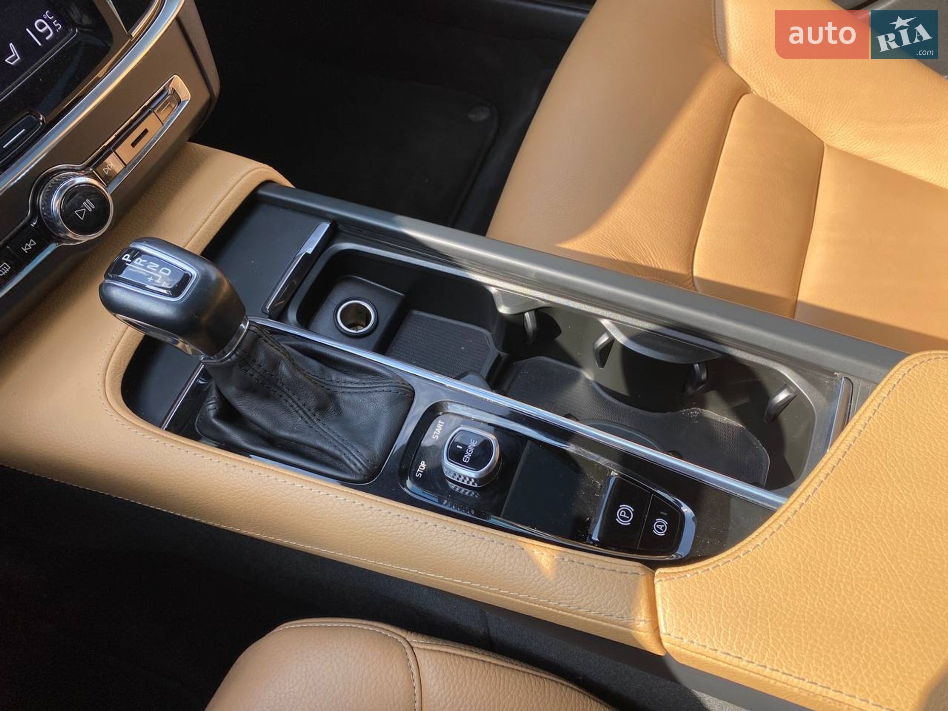 Volvo V90 2017 VIN YV1PW79B0H1022006 фото оголошення 17 з 29