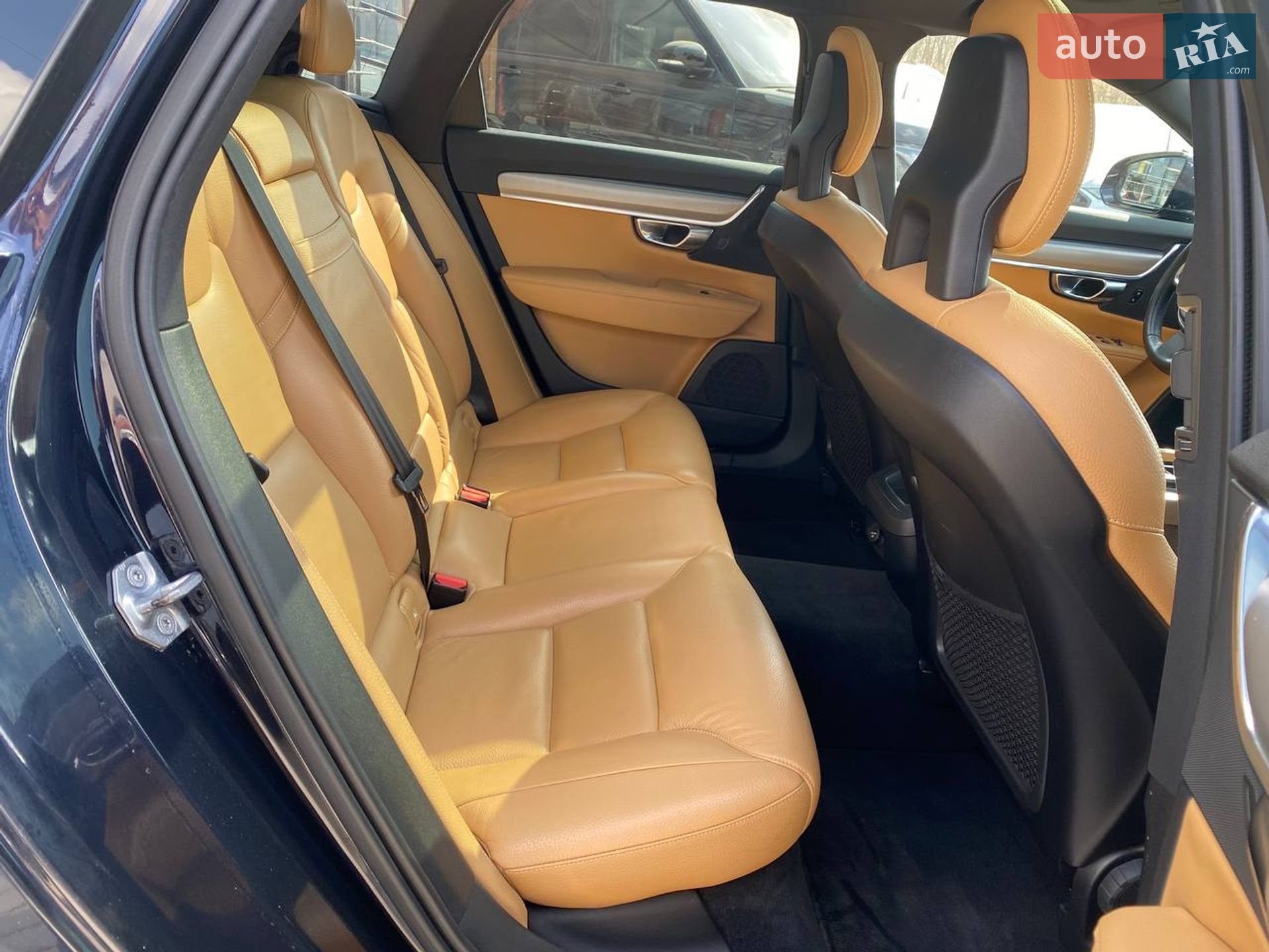 Volvo V90 2017 VIN YV1PW79B0H1022006 фото оголошення 22 з 29