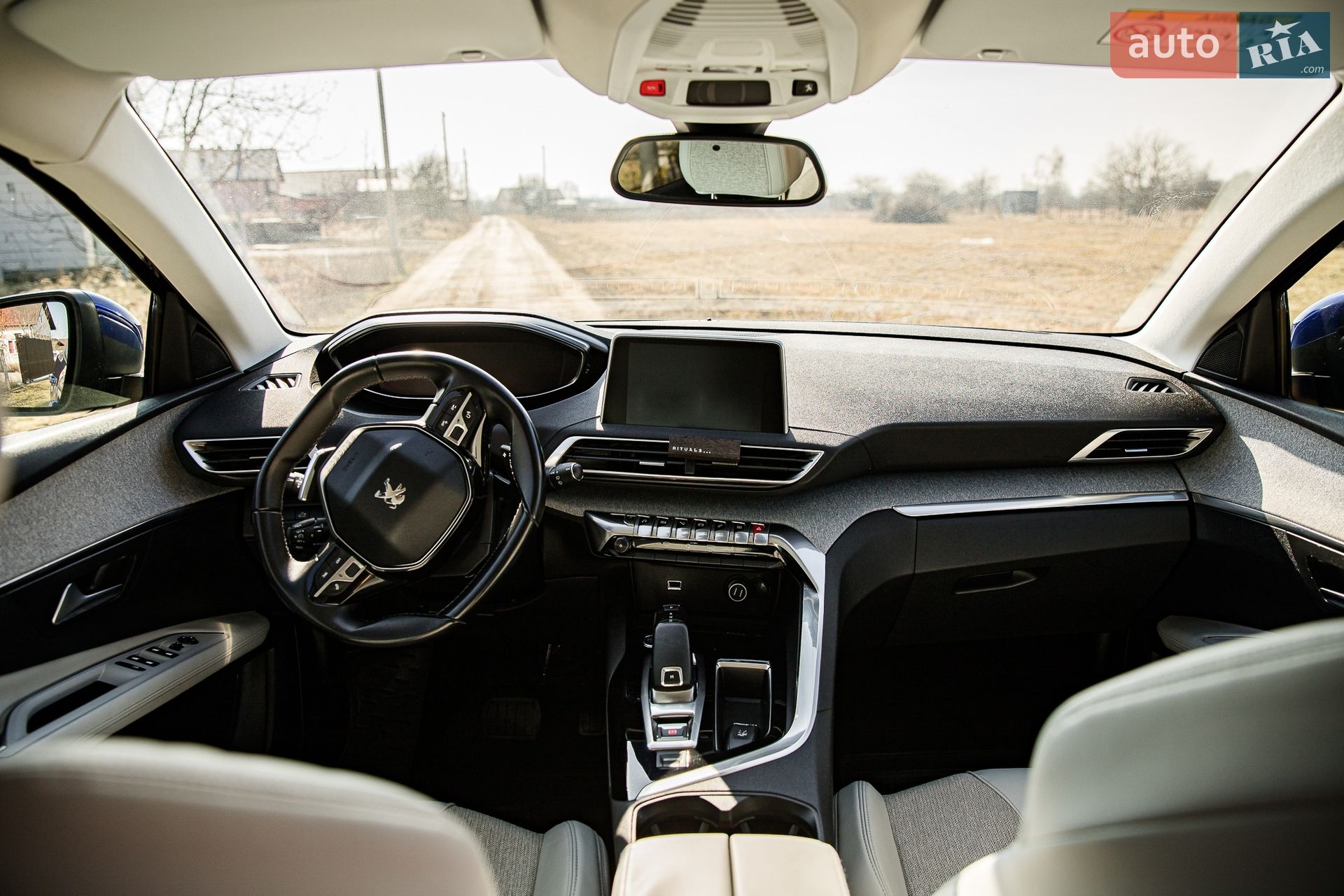 Peugeot 3008 2018 VIN VF3MCYHZRJS298598 фото оголошення 18 з 56