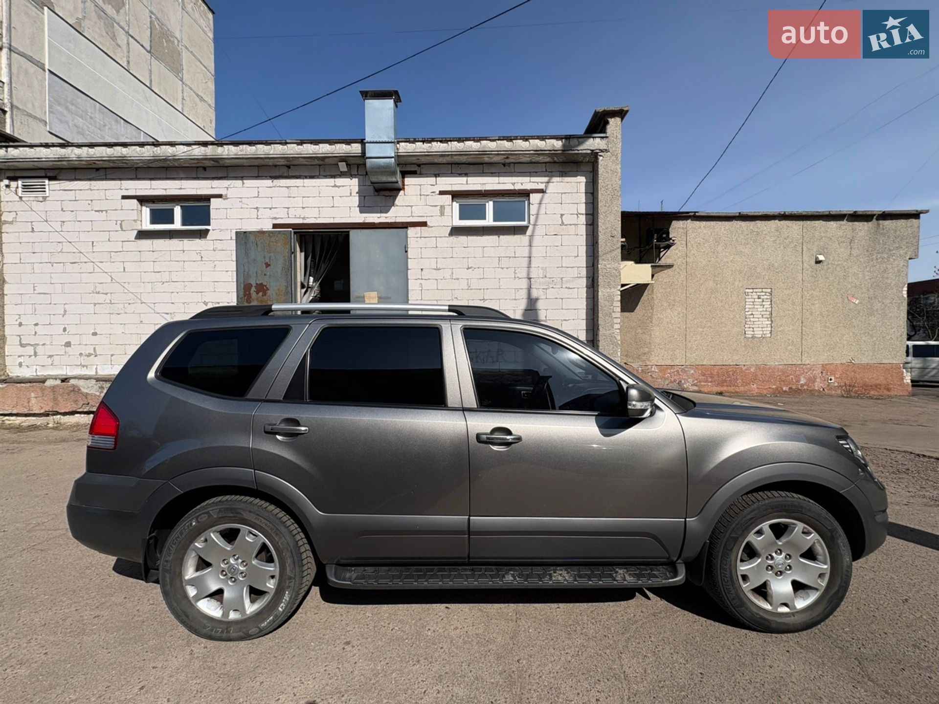 Kia Mohave 2010 VIN Y6DKN811DA5050518 фото оголошення 4 з 14