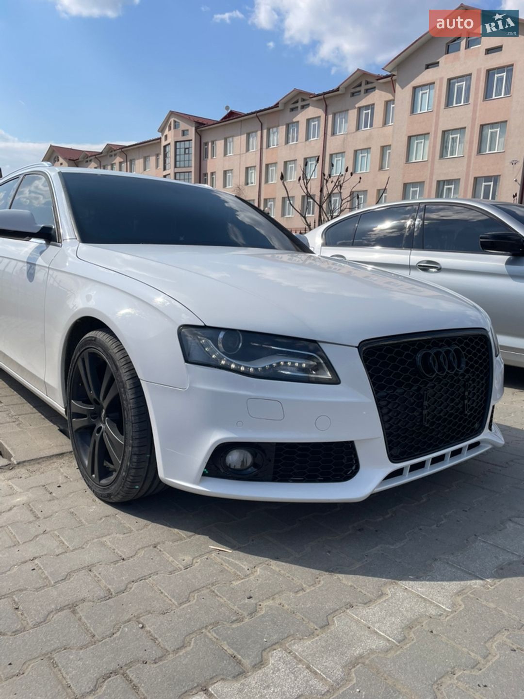 Audi A4 2011 VIN WAUZZZ8K9CA072799 фото оголошення 3 з 36