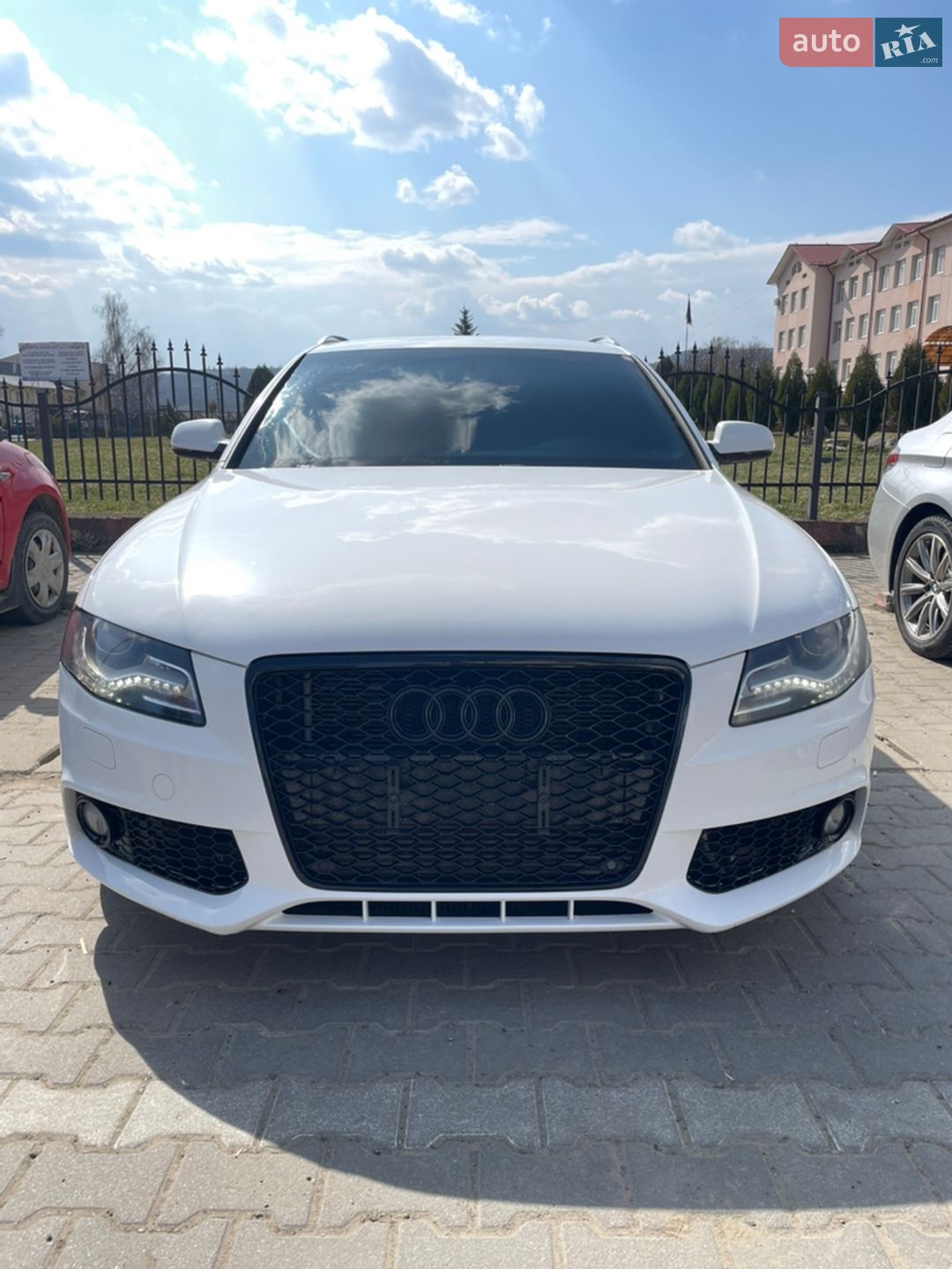 Audi A4 2011 VIN WAUZZZ8K9CA072799 фото оголошення 4 з 36